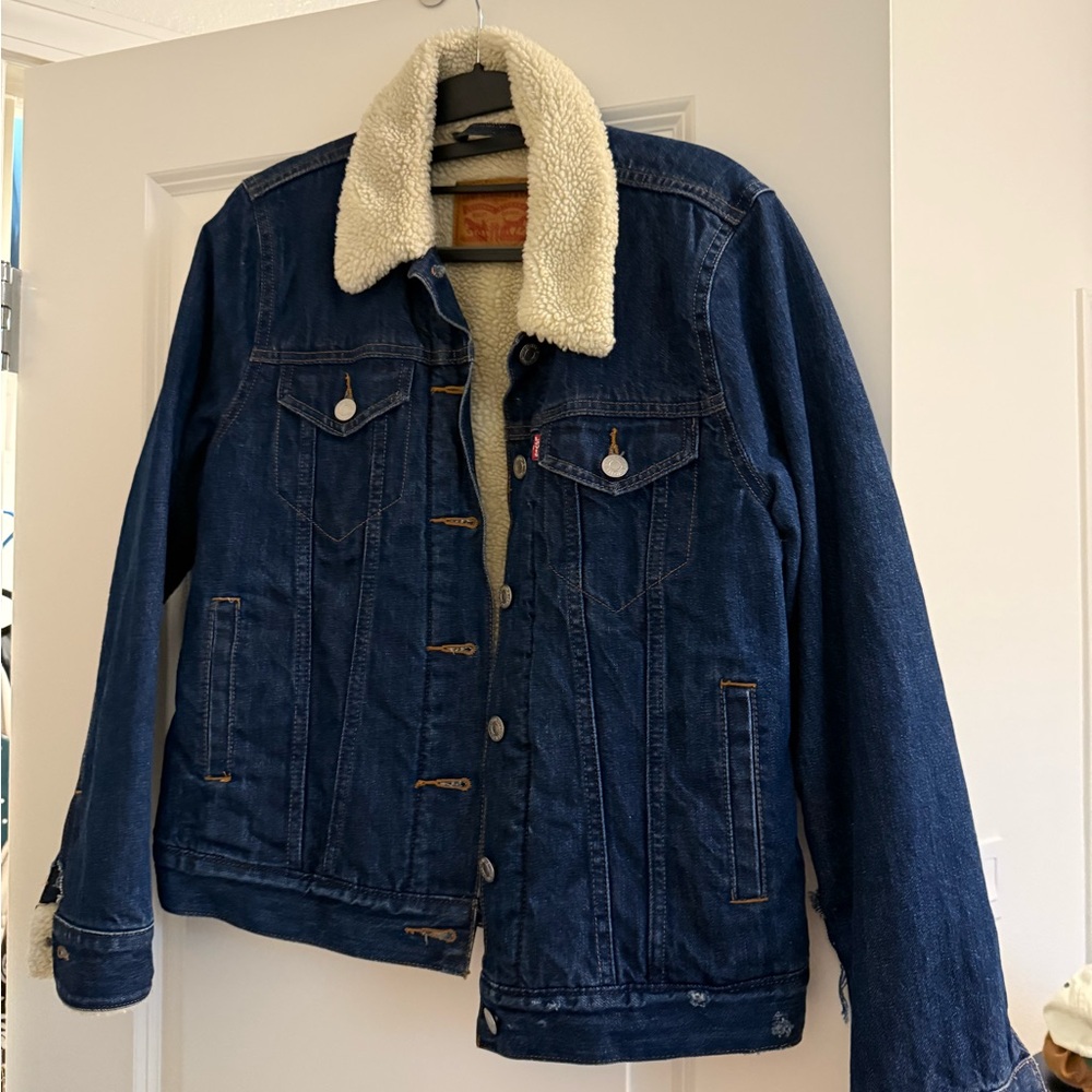 Levi's Dark Blue Denim Jacket with Cream Sherpa